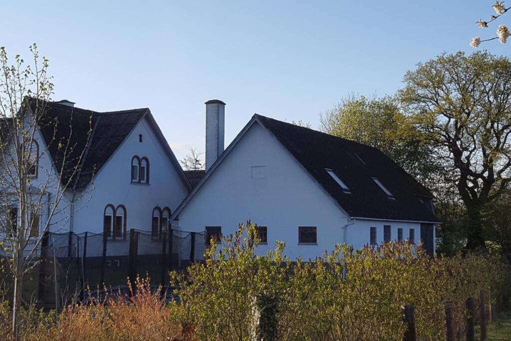 Elleholm Lägenhet Odense Exteriör bild